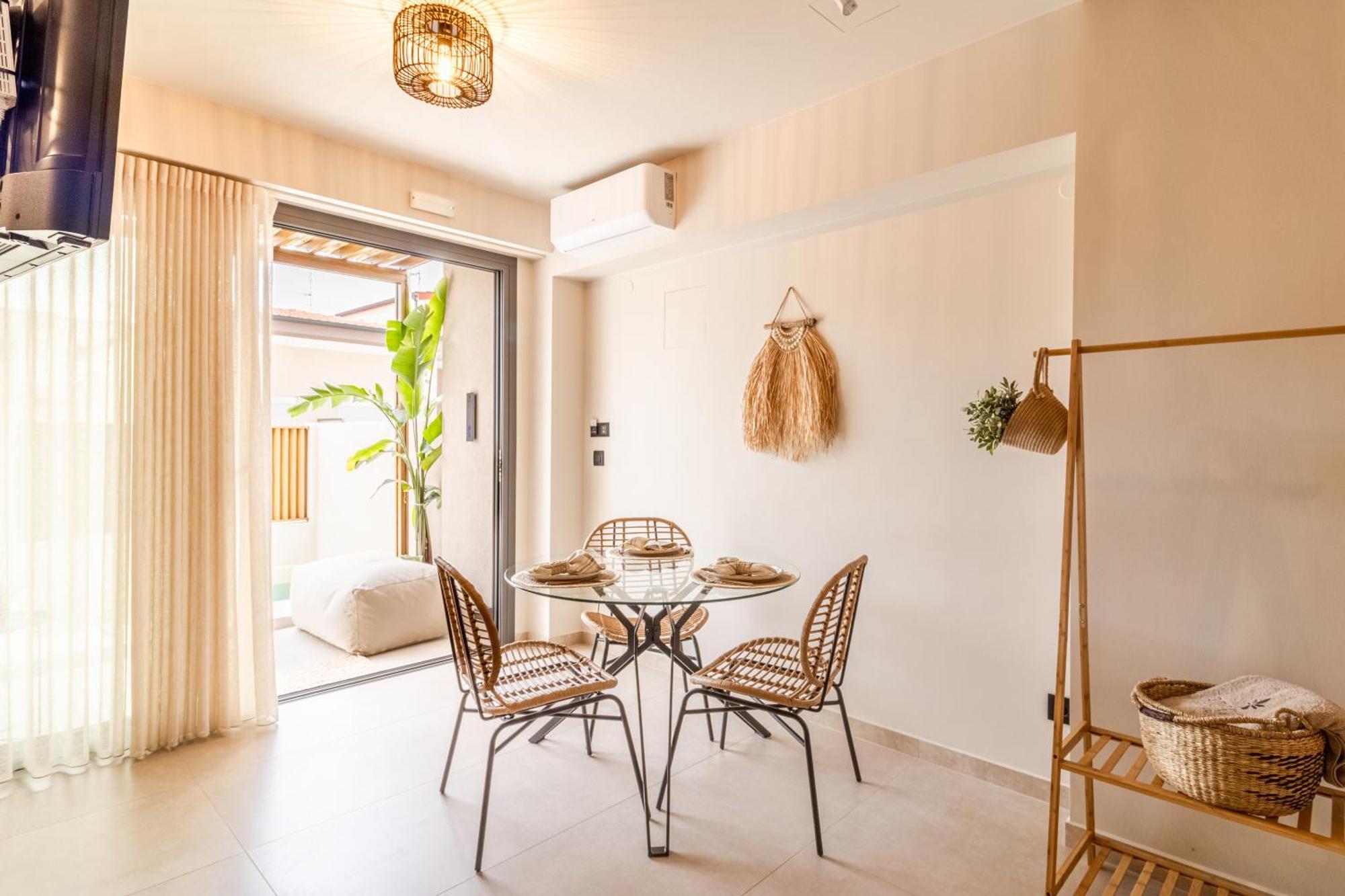 Adorno Private Suites Only Adults & Kids 12 Plus Vrasná Exterior foto